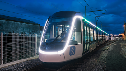 Première rame de tramway Citadis destinée à la ligne Tram T9, inaugurée à Orly !